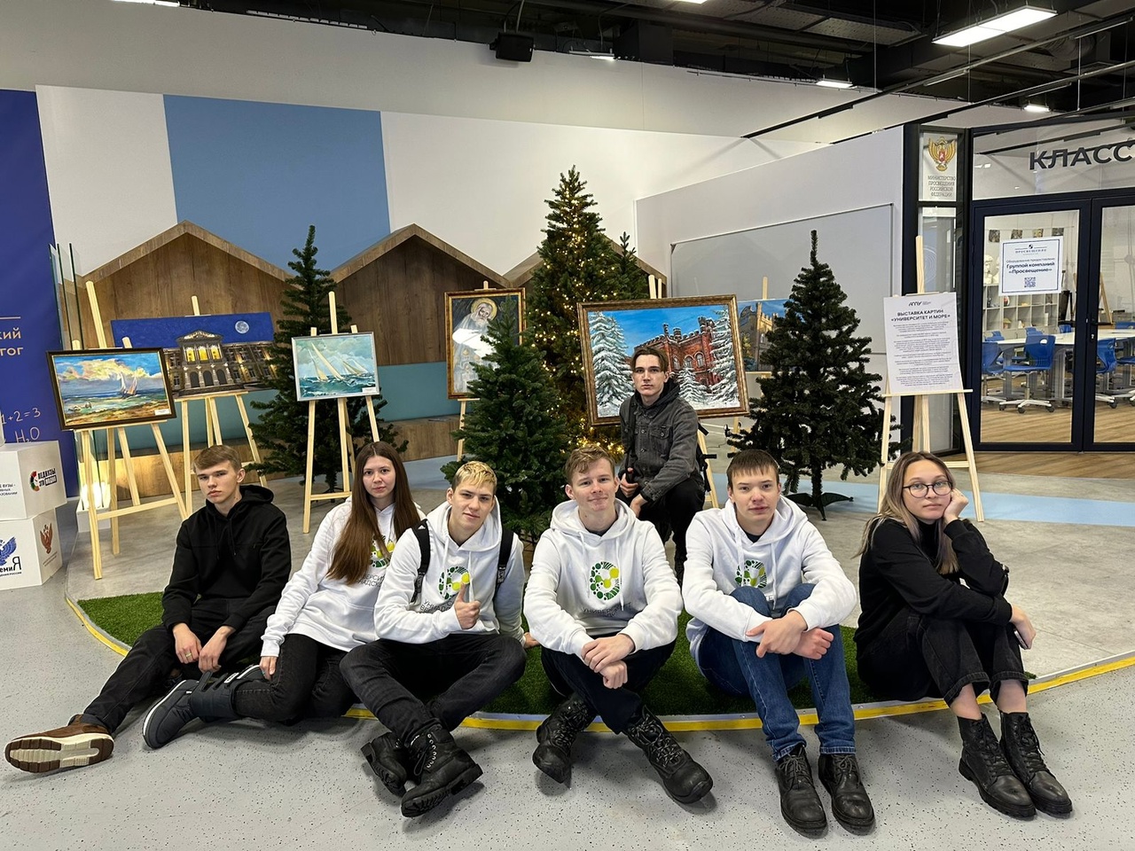 5 декабря в России отмечается День добровольца (волонтёра)! 