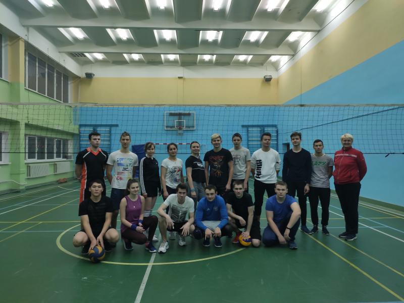 03.12.2019 года на базе спортивного клуба «РГАЗУ».Состоялась матчевая встреча по волейболу, между командой «Балашихинского техникума» и командой «РГАЗУ».