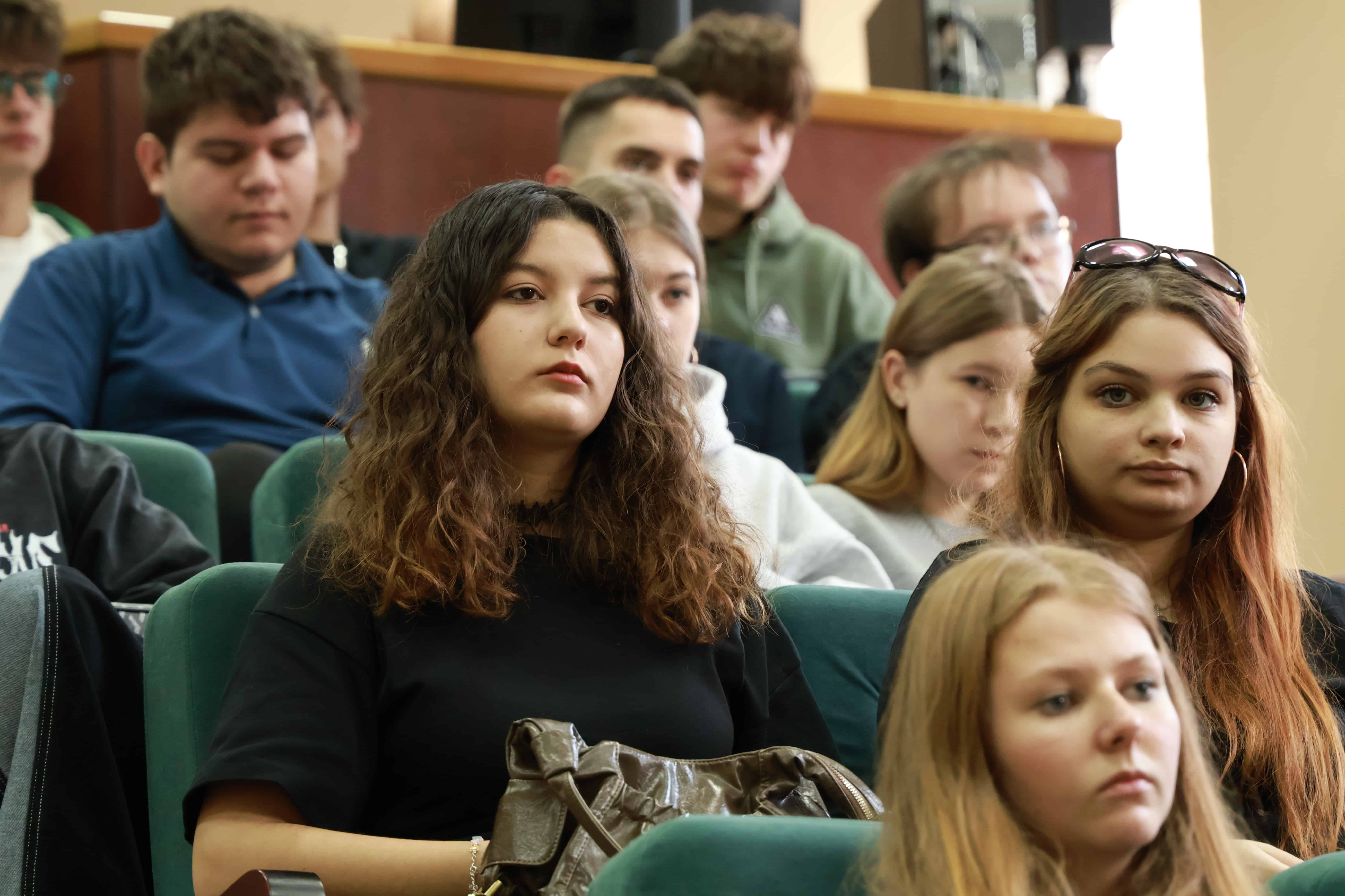 Студентам Университета Вернадского рассказали о службе в полиции